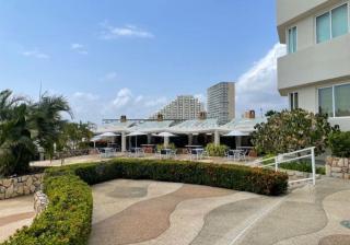 Exclusivo Apartamento en el corazón de tucacas con vista frente al mar y Adicional disponible lancha 26 pies - Tucacas - 4