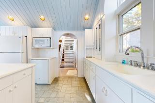 Sailor Sanctuary - Orleans - 3