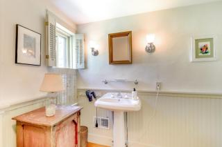 Warren Vacation Rental about 3 Mi to Sugarbush Resort! - Warren - 2