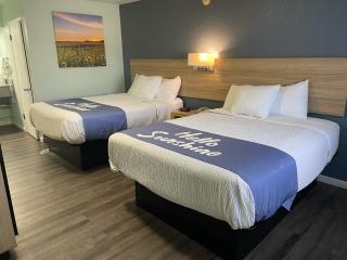 Days Inn by Wyndham Pratt - Pratt - 3