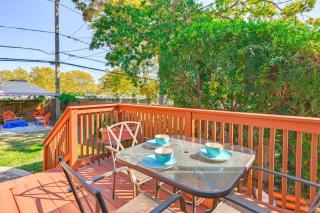 Central Elmont Studio with Great Outdoor Space! - Elmont - 8