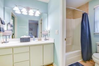 Sunset Beach Condo Ideal Golfing Getaway! - Sunset Beach - 6