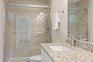 Water,Power,WIFI- 10 Min to Downtown AVL - Asheville - 6