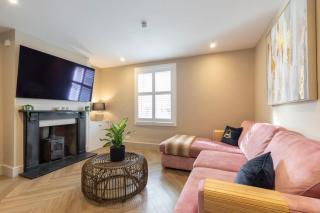 Stylish Three Bedroom Period Home - 0