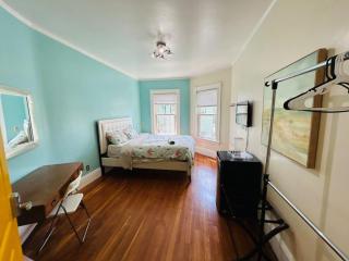 Nice large room in Federal Hill, Downtown with shared bathroom and kitchen bb - Providence - 7