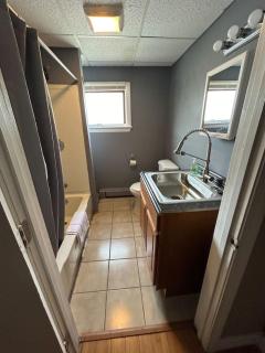 Spacious one bedroom apartment near Whole Foods, Brown University 22F - Providence - 8