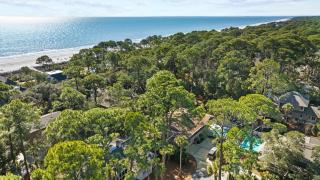 4th Row Beach House - Private Pool & Screened Porch - 10 Oyster Catcher Rd - Hilton Head Island - 0