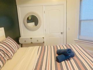 Nice room in Federal Hill, Downtown with shared bathroom and kitchen bd - Providence - 6