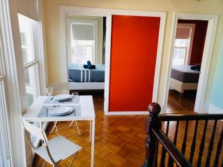 Spacious room in Federal Hill, Downtown with shared bathroom and kitchen 25 - Providence - 3