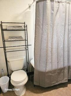 Nice cute bedroom in Lincoln with shared bathroom and kitchen 3 - Lincoln - 6