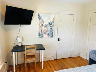 Nice cute room in Lincoln with shared bathroom and kitchen d - Lincoln - 5