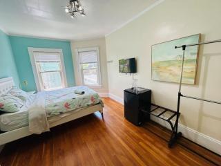 Nice large room in Federal Hill, Downtown with shared bathroom and kitchen bb - Providence - 0