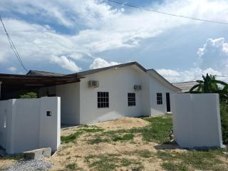Perhentian Besut Homestay - Kampung Kuala Besut - 0