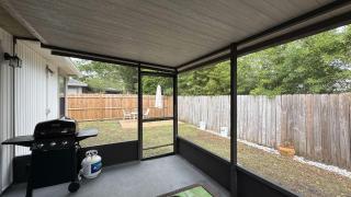 Charming Room1 in Cozy Jax House - 2