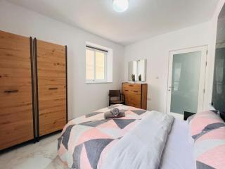 Beachfront Apartment Bugibba - St Paul's Bay - 5