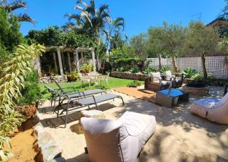 Big family holiday by the Buddina beach - Buddina - 4