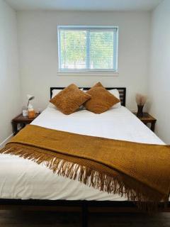 WesterHaven- 2 bd Garden Level - 7