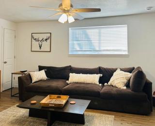 WesterHaven- 2 bd Garden Level - 5