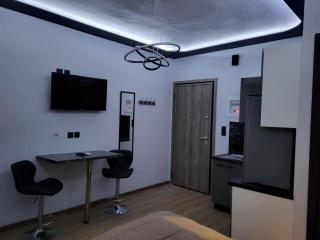LUX&EAZY central modern studio - 8