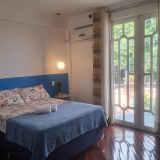 Casa Rosa Suítes 5 min de caminhada da PRAIA DA PONTA NGRA - Manaus - 1