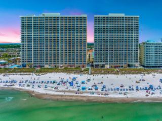 Beachfront Retreat! Family Friendly 1BD Getaway! by Dolce Vita Getaways PCB! - Panama City Beach - 8