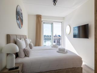 Beachfront apartment with sea-view - 8
