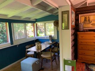 ROMATIC WATERFALL CABIN in the Rainforest - Honokaa - 6