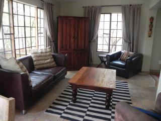 Marloth Kruger Little Manor - Marloth Park - 2