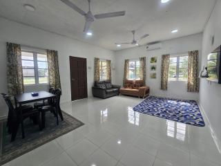 Cantik-La Homestay Kuala Terengganu 3 Bilik - Bukit Payong - 8