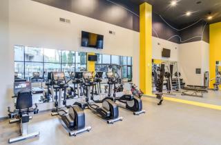 central located Modern west Midtown suite - 4