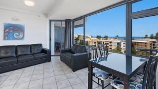 Centrepoint Unit 27 - 5