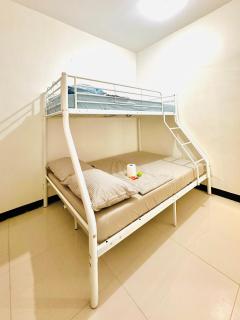 Feel at Home Gensan Lagao Wi-Fi Gated House - 7