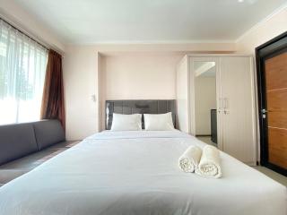 Simply Bright Studio Room at Gateway Pasteur Apartment By Travelio - Bandung - 0