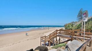 1 - 5a Coochin Street, Dicky Beach - 200m To Beach - Caloundra - 0