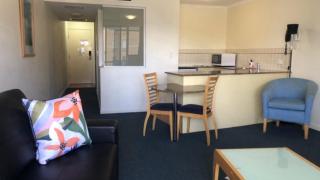 #55 Grand Pacific Resort, Outdoor Spa With A View! - Caloundra - 8