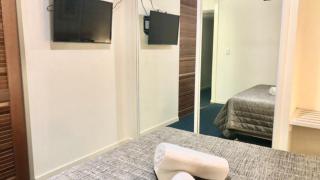 #55 Grand Pacific Resort, Outdoor Spa With A View! - Caloundra - 7