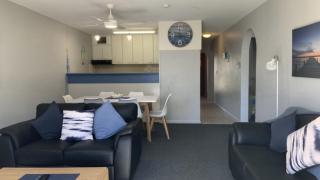 Unit 5 'dulkara' Kings Beach - Caloundra - 3