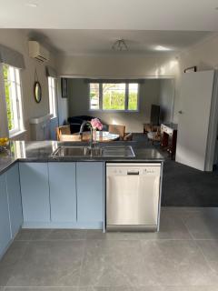 Home Away From Home on Phoenix - 6