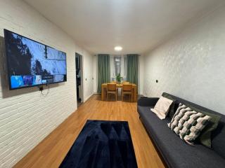 TKS Modern 1BED Flat, London - 1