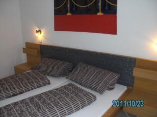 Haus Enteresan - Köln - 8