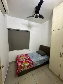 Cozy Homes Oug Bukit Jalil Kuchai Old Klang Road - 1