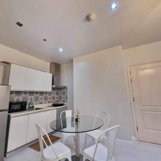 Gramercy Residences Two Bedroom on 60th Floor - Manila - 1