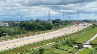 Fully Furnished with Pleasure 2BR at Sky House BSD Apartment By Travelio - 4