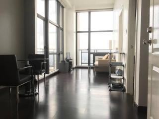 66F 1 BR Penthouse with 2 Balconies Panoramic View - Manila - 0