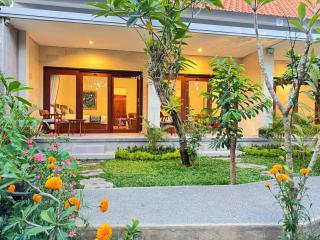 Puri Teduh Guesthouse Ubud - Ubud - 3
