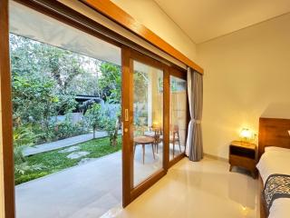 Puri Teduh Guesthouse Ubud - Ubud - 1