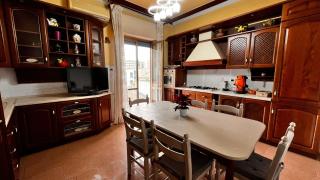 Casa Vacanze Tiziana - Appartamento Luminoso a Catania con Wi-Fi Veloce e Parcheggio Gratuito - Catania - 1