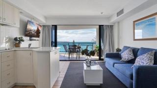 #812 Ramada Resort, Beachfront - 6