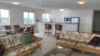 Riviere Unit 718 - 4