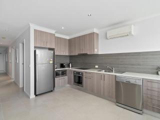 Yarrawonga Lakeside Apartment 50 - Mulwala - 2
